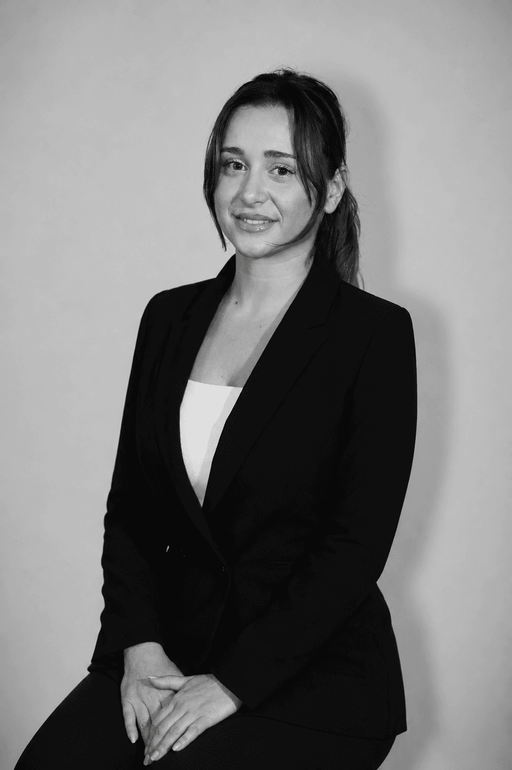 Melisa Kati — Tarif-Analyse & Policen-Check im Team von Denkmalversichert